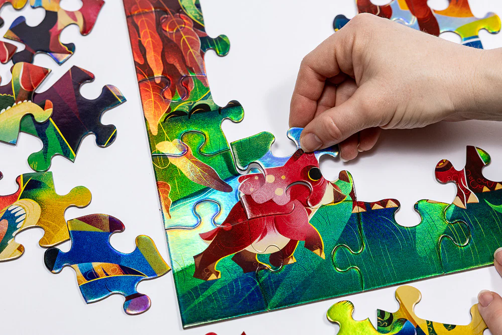 Dinosaur World Holographic Puzzle - Image 4