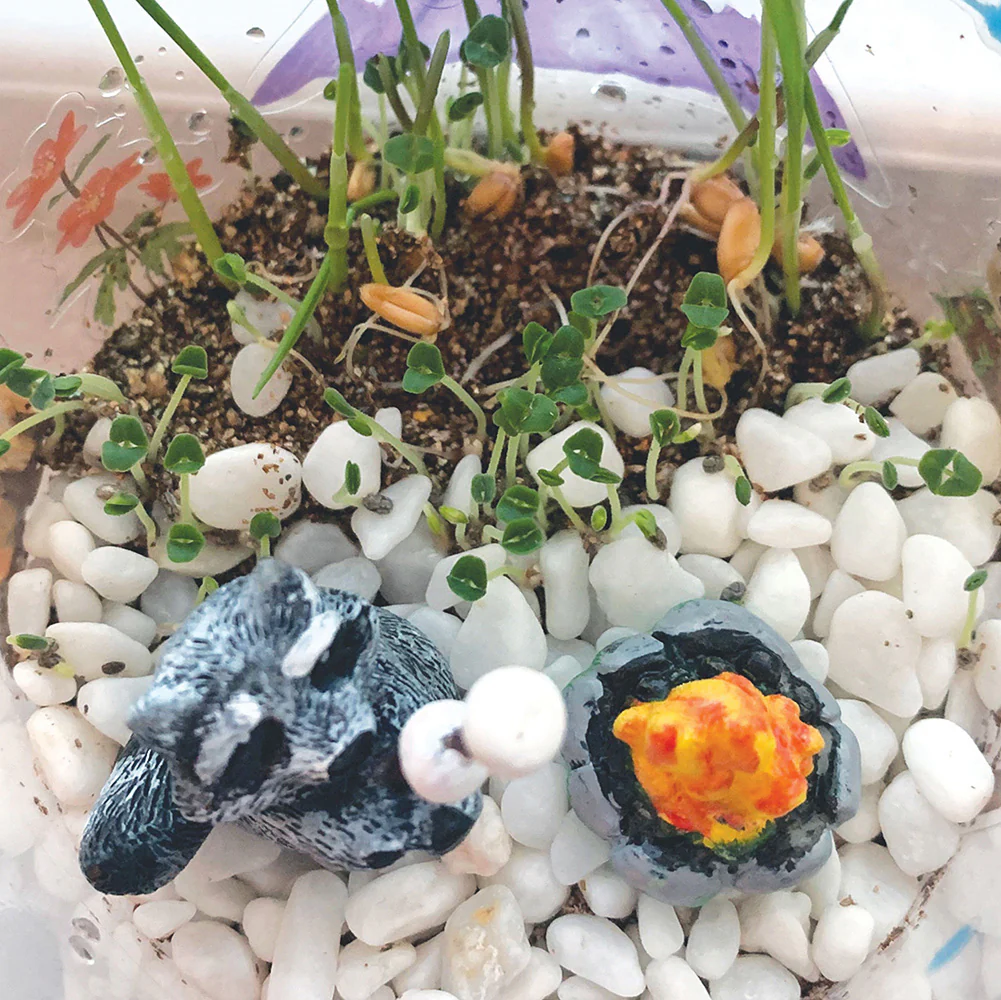 Grow N Glow Terrarium - Image 5