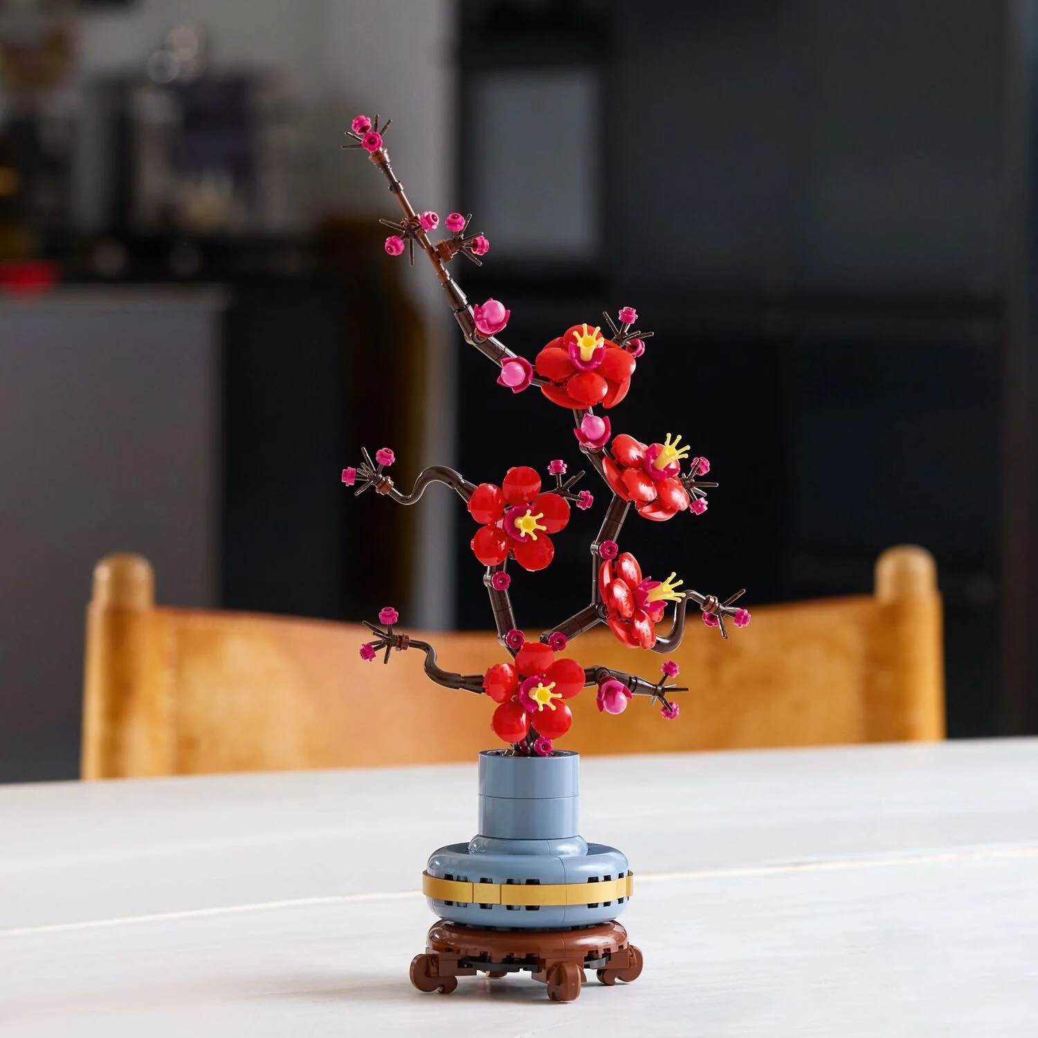 LEGO Botanicals: Plum Blossom - Image 10