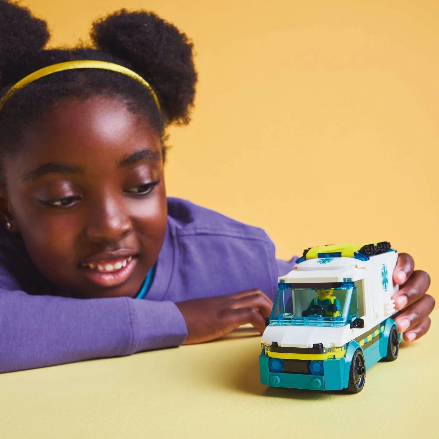LEGO City Great Vehicles: Emergency Ambulance - Image 6