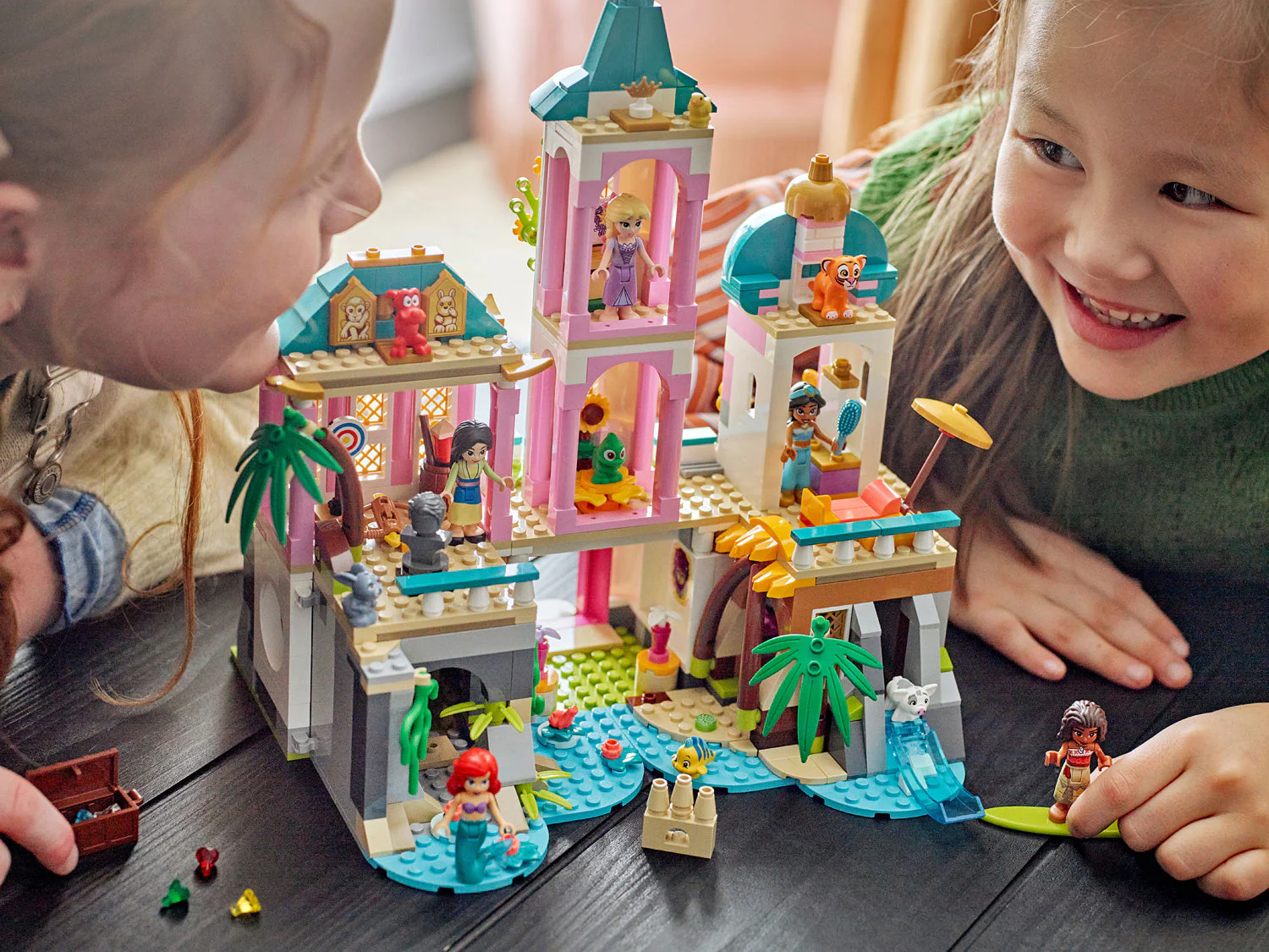 LEGO DISNEY PRINCESS Princess Castle & Royal Pets - Image 8