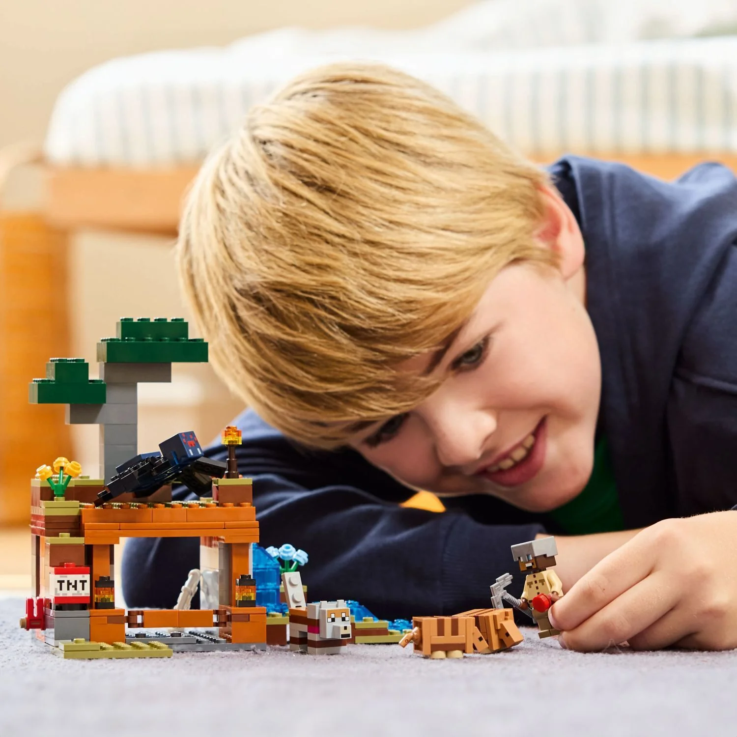 LEGO Minecraft: The Armadillo Mine Expedition - Image 4