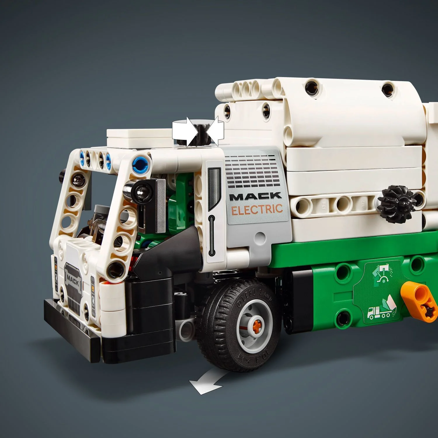 LEGO Technic: Mack® LR Electric Garbage Truck - Image 2