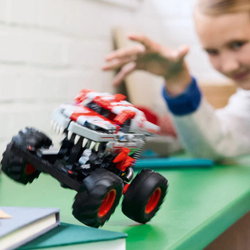 LEGO Technic Monster Jam ThunderROARus Pull-Back - Image 2