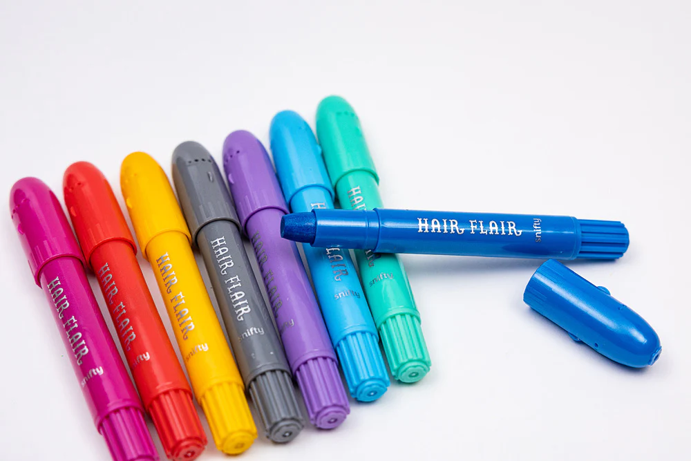 Metallic Hair Flair 8 Hair Shimmery Color Gel Sticks - Image 2