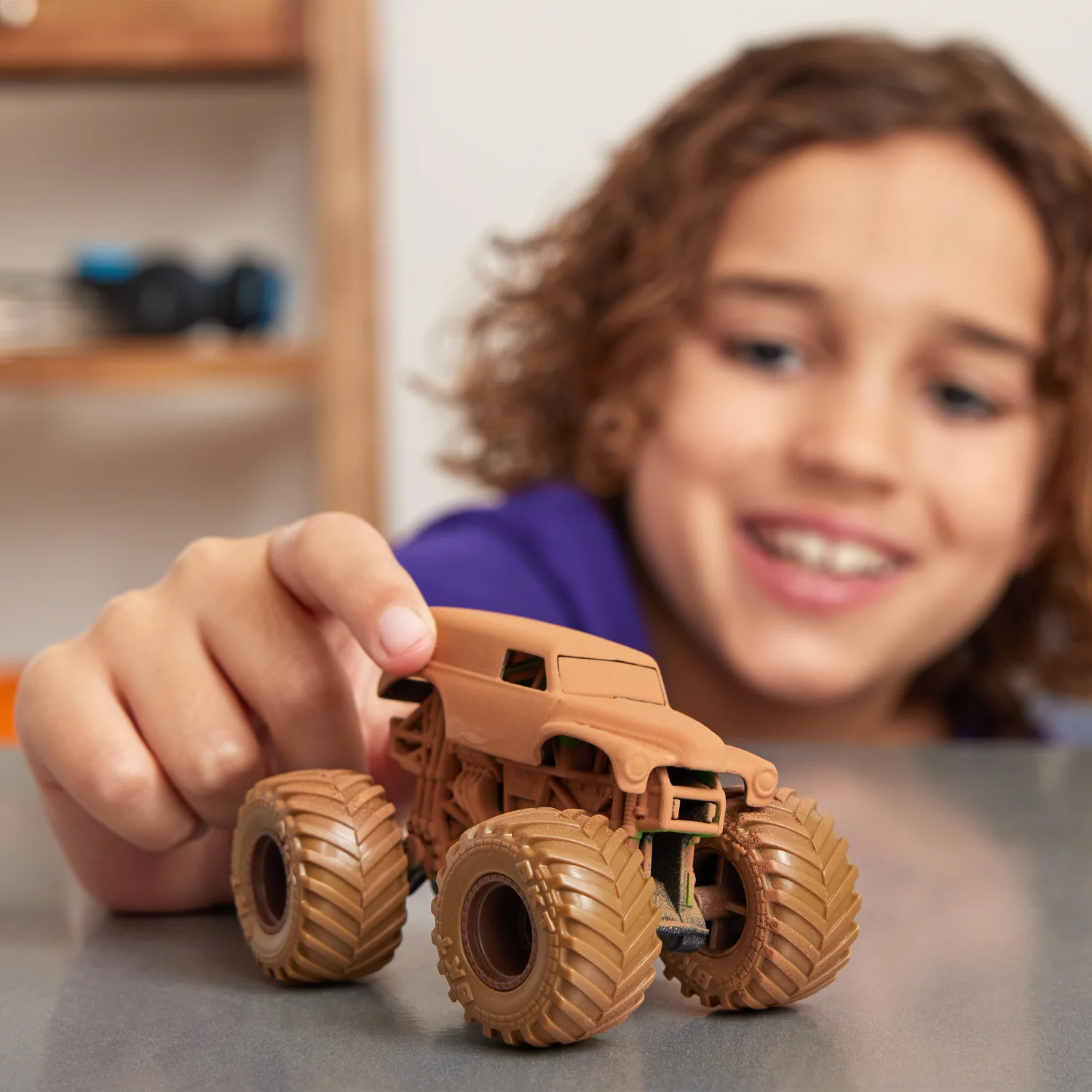 Monster Jam , Mystery Mudders, Official Die-Cast Monster Truck 1:64 Scale (Styles Will Vary) - Image 4