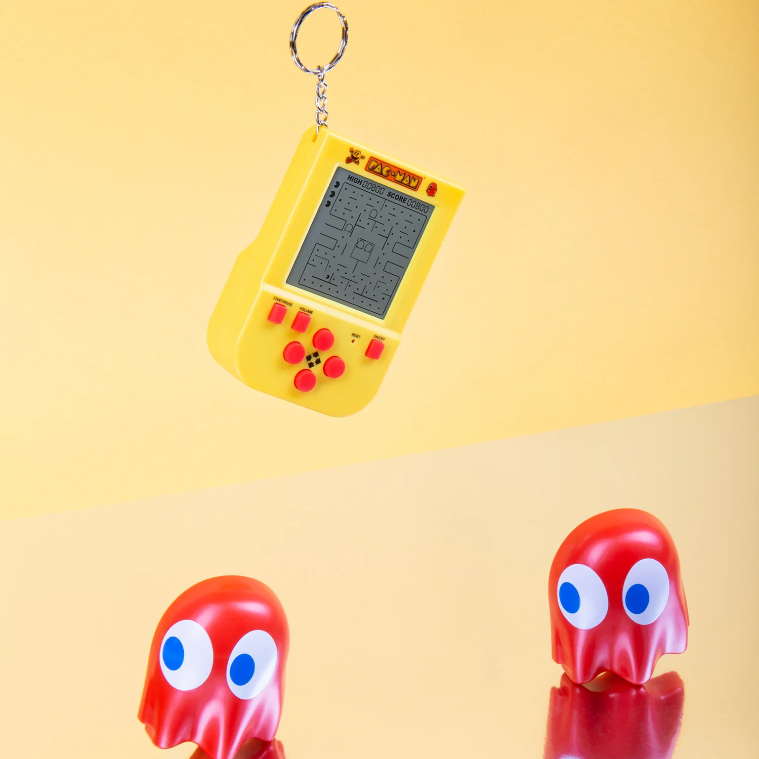 Pac-Man Keyring Arcade Game - Image 3